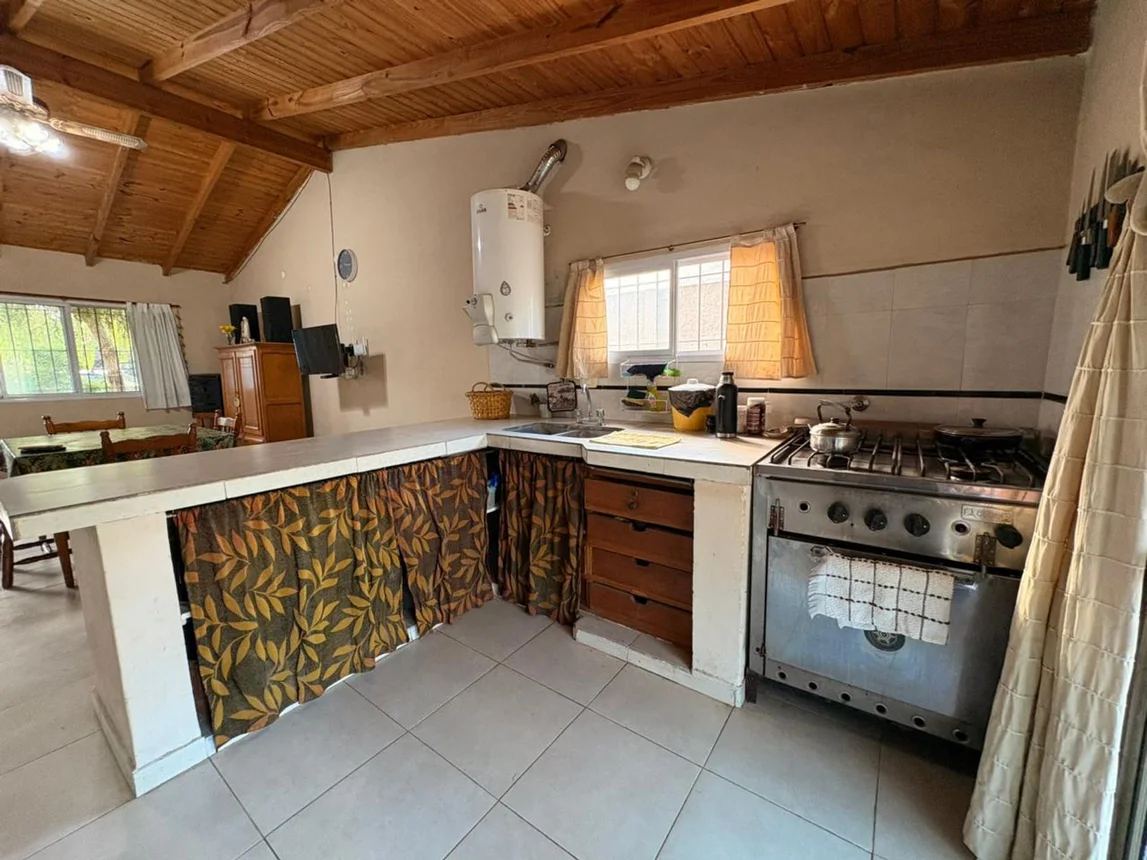 Casa de 3 ambientes en venta en City Bell, 473 y 28 100, foto 5