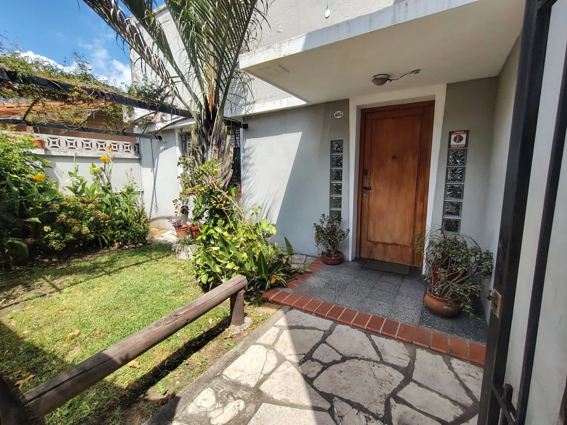 Casa en venta en Remedios de Escalada, foto 4