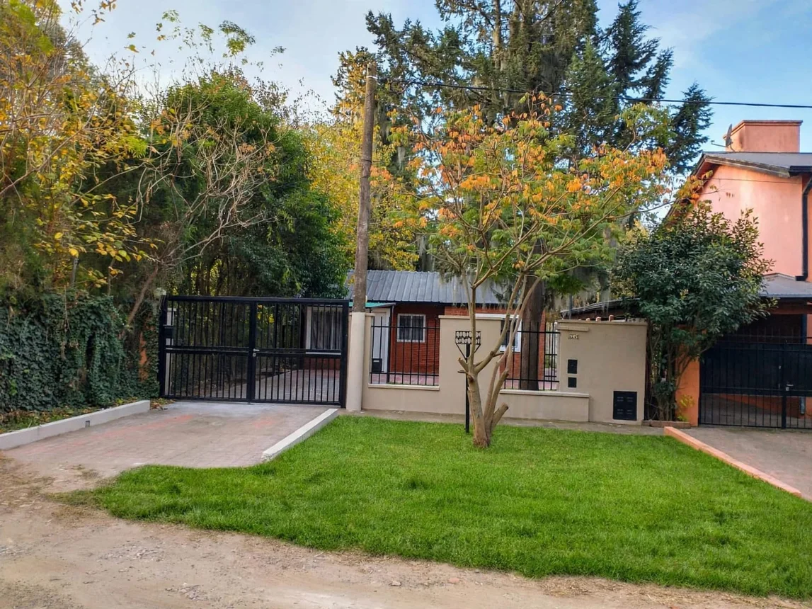 Casa en venta en Funes