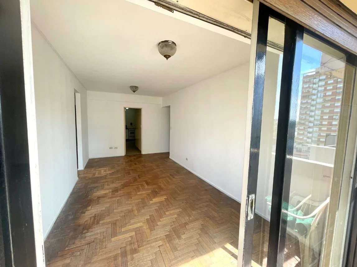 Departamento de 4 ambientes en alquiler en Villa del Parque, Tinogasta 3100, foto 2