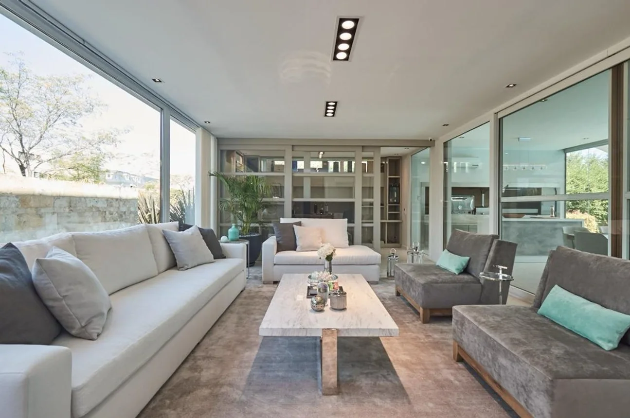 Casa de 10 ambientes en venta en Rincón de Milberg, Avenida del Golf 1700