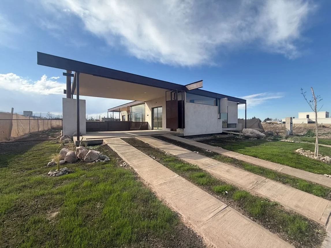 Casa en venta en Luján de Cuyo