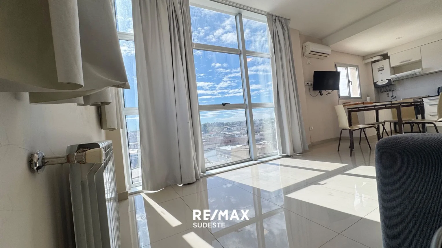 Departamento de 2 ambientes en venta en Bahía Blanca, Brandsen 100, foto 2
