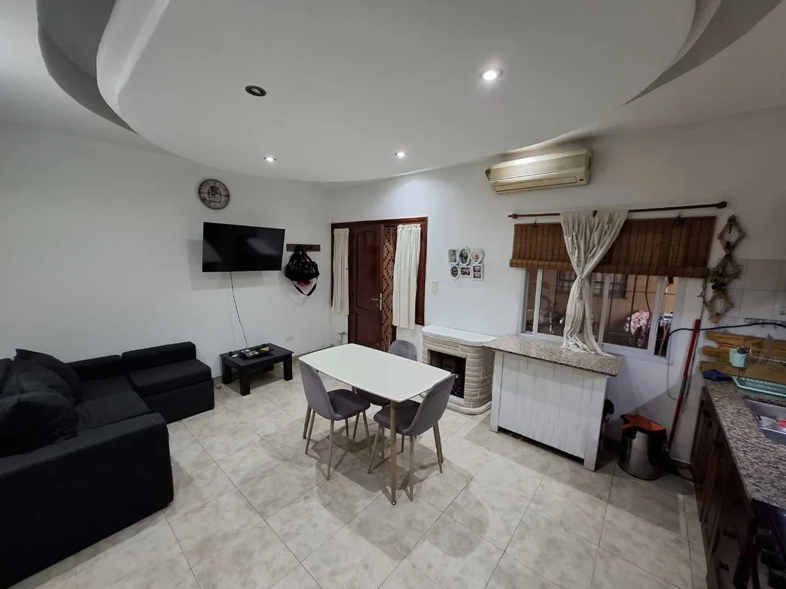 Casa de 3 ambientes en venta en José C. Paz, Laprida 1400