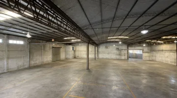 ALQUILER GALPÓN DEPÓSITO 1400m2 QUILMES OESTE