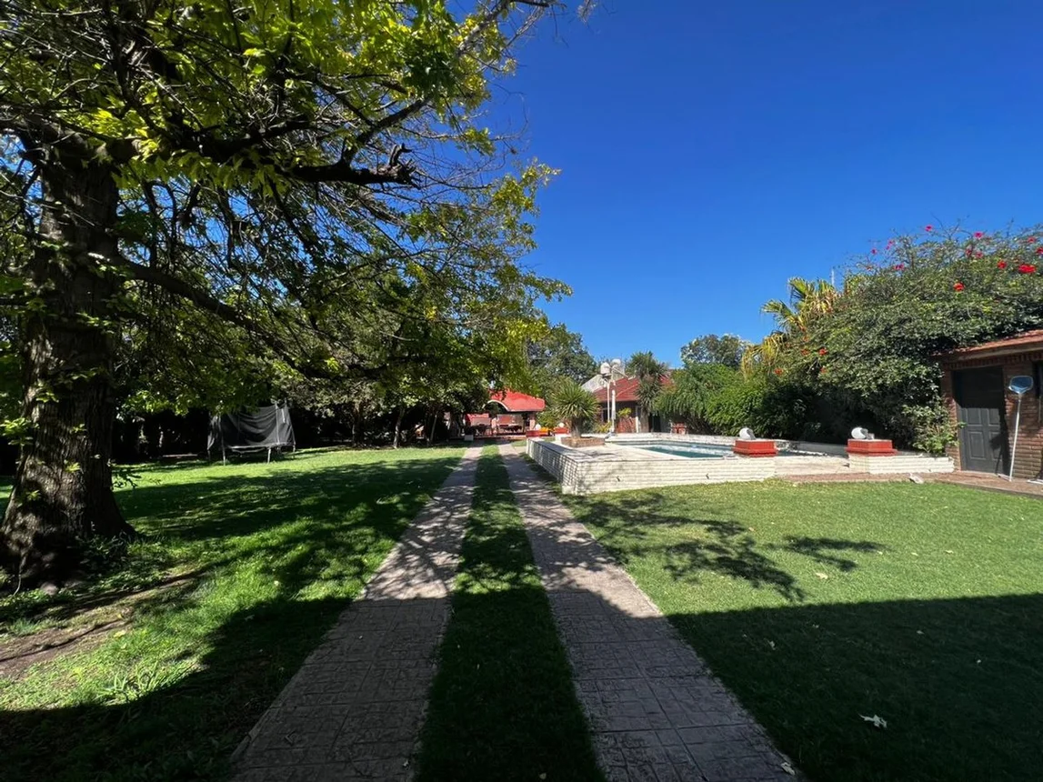Casa de 5 ambientes en venta en Pilar, Almirante Brown 500, foto 2