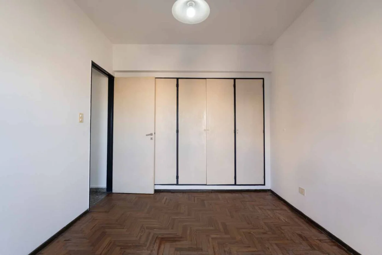 Departamento de 4 ambientes en alquiler en Quilmes, Garibaldi 200, foto 4