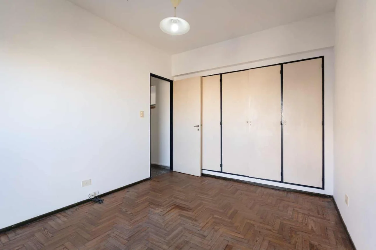 Departamento de 4 ambientes en alquiler en Quilmes, Garibaldi 200, foto 3