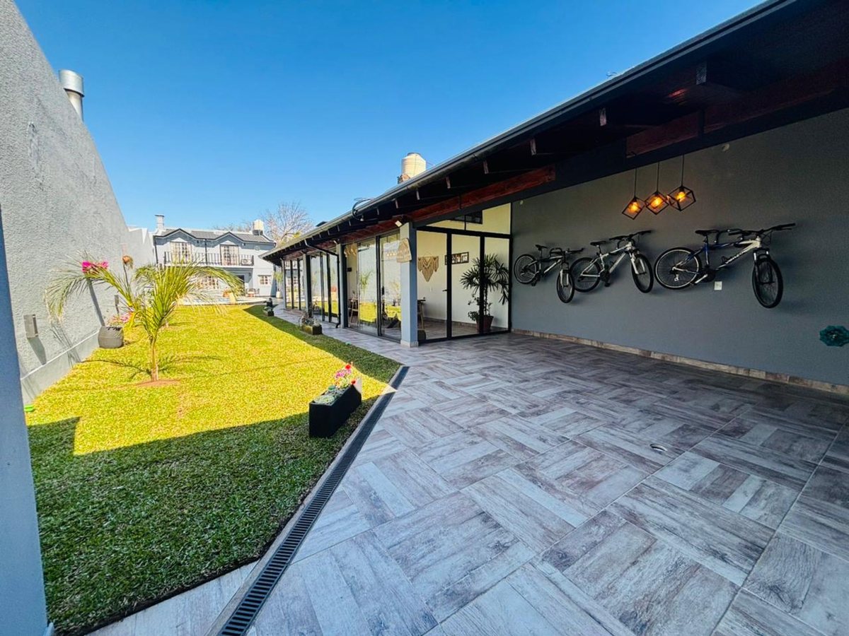 Foto 10 — Venta casa 5 amb - quincho y pileta - San Fernando