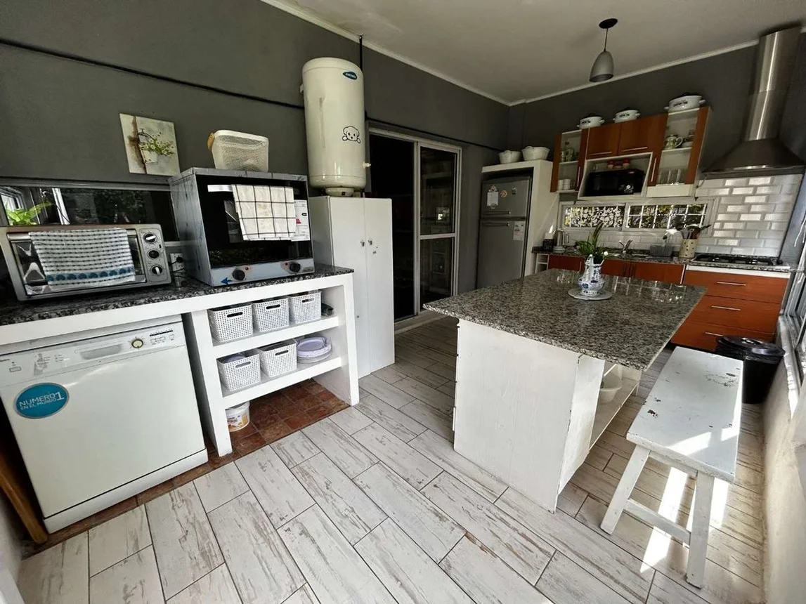 Casa en venta en Garín, foto 2