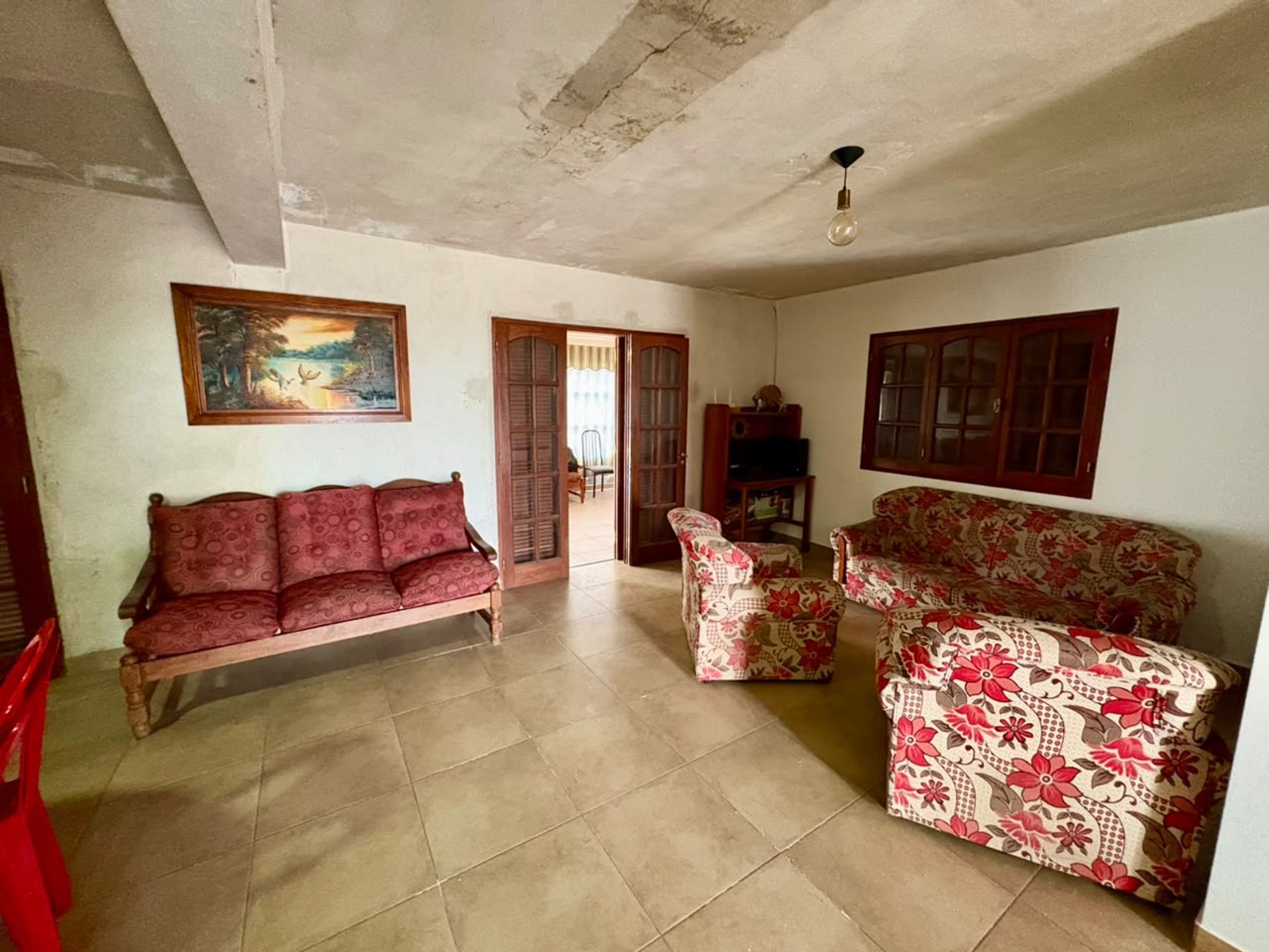 CASA 3 DORM EN VENTA EN LA SILLETA RECIBE AUTO - foto 4