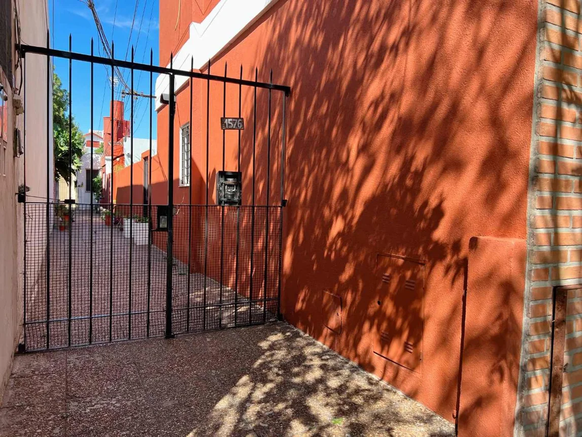 PH de 2 ambientes en venta en Quilmes, San Mauro Castelverde 1500, foto 2