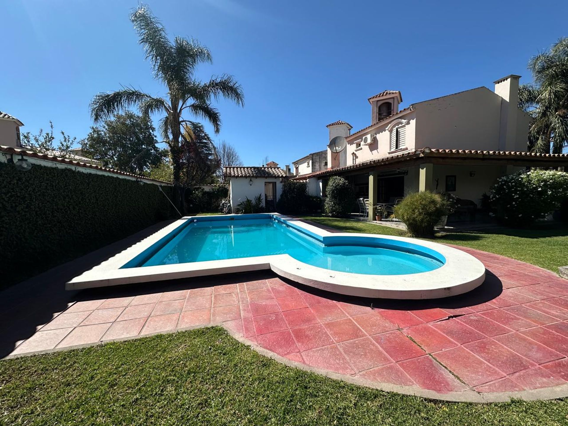 CASA VENTA EN ZONA AEROPUERTO - PERMUTA POR CASA - foto 13