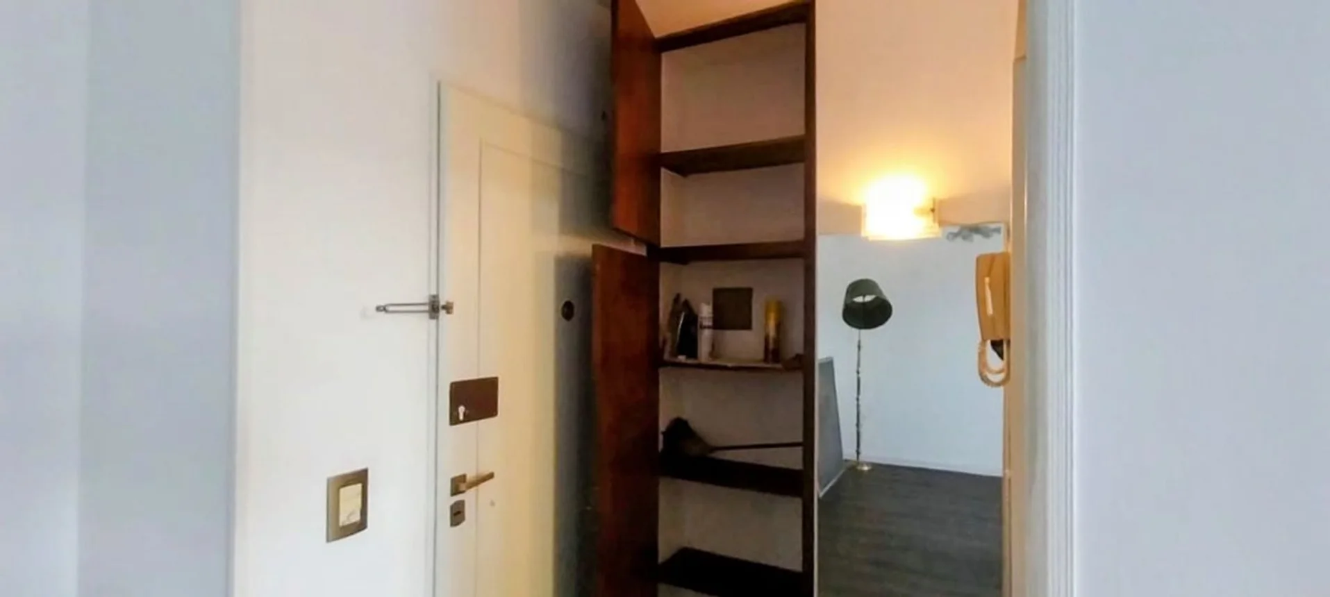 Departamento de 4 ambientes en venta en Banfield, Av 10 de Septiembre de 1861 y Catalina Rodriguez 2700, foto 3