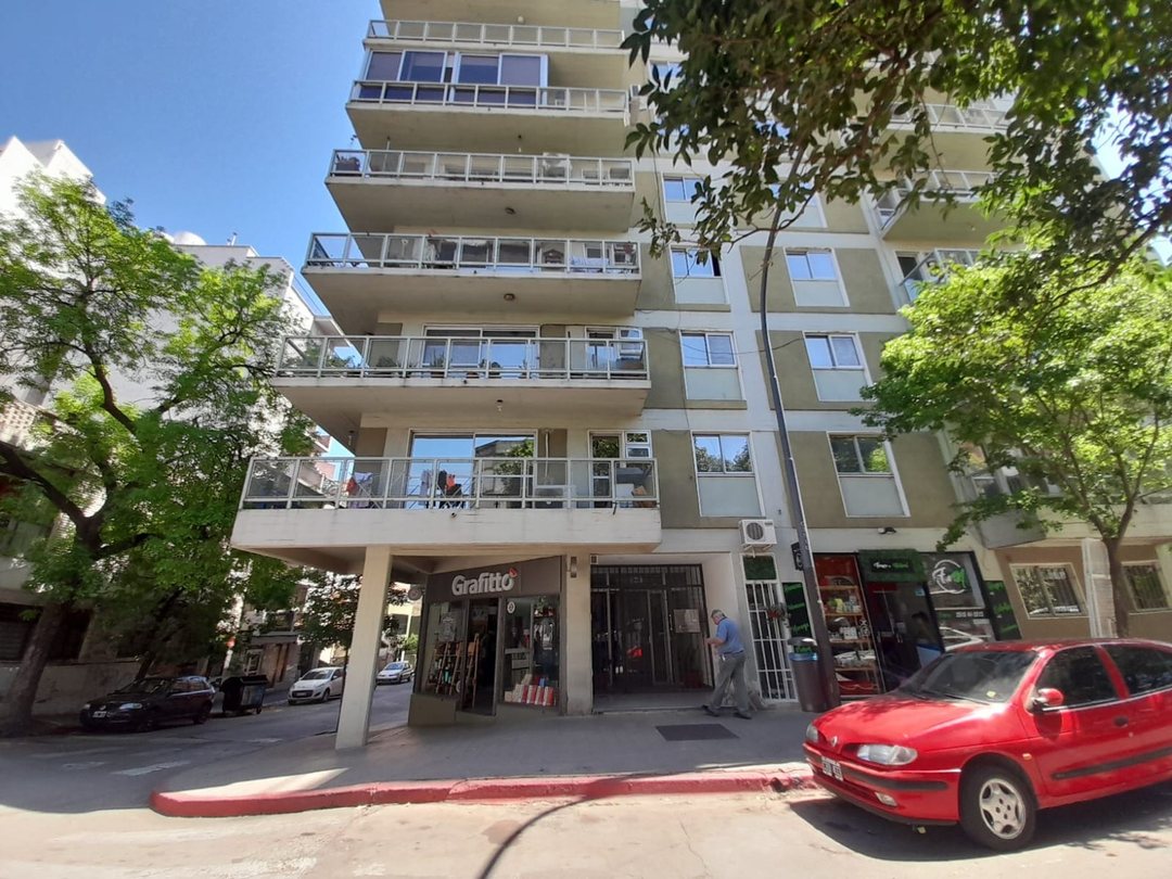 VENTA DPTO MONOAMBIENTE/1 DORM NUEVA CORDOBA CBA
