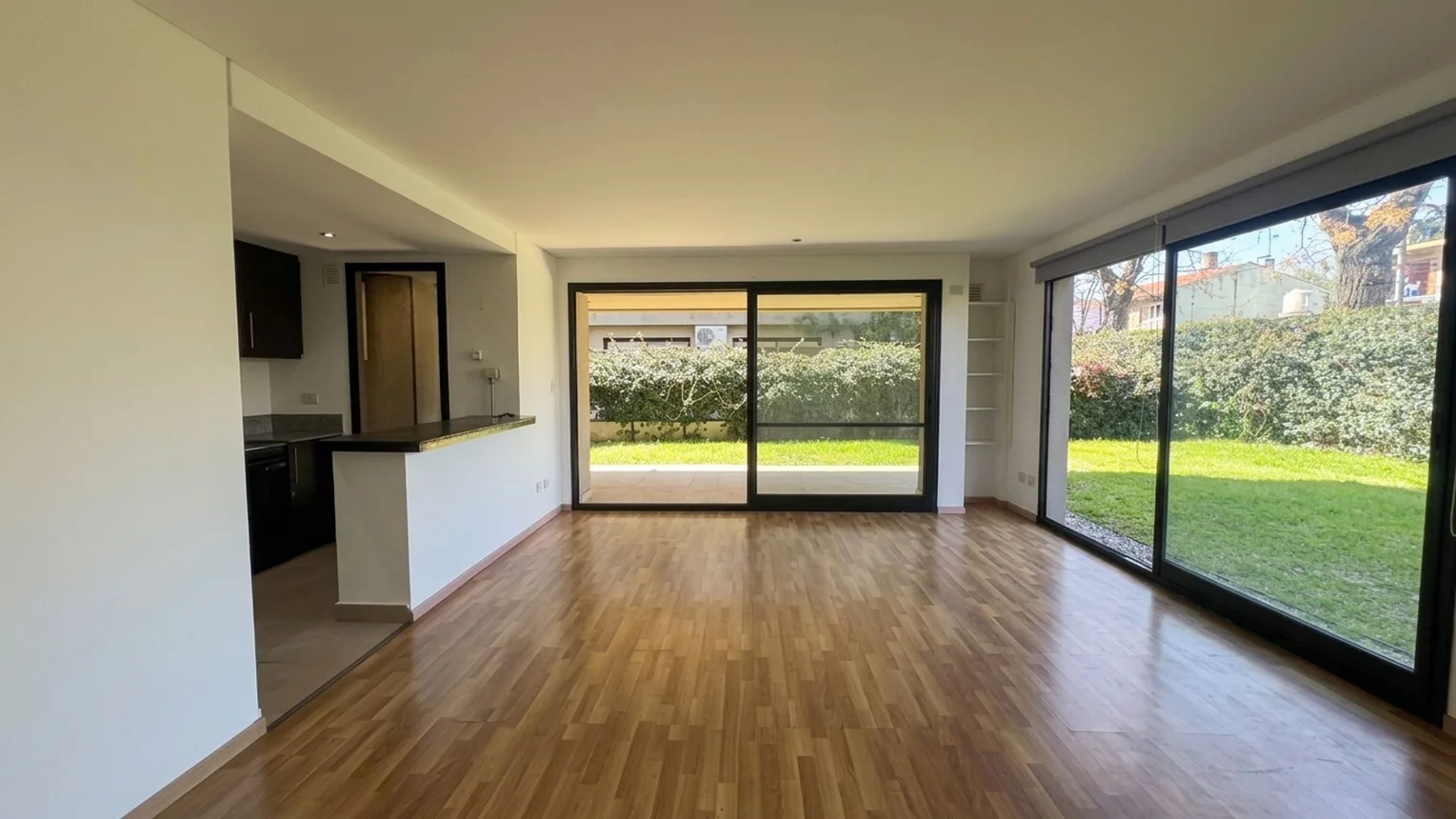 Departamento de 3 ambientes en venta en San Isidro, Diego Palma 1200