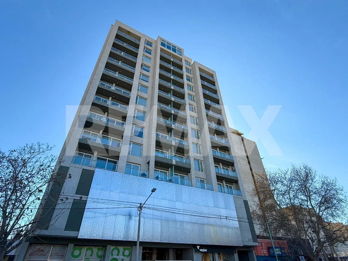 Venta departamento 2 dorm. edificio parque, foto 1