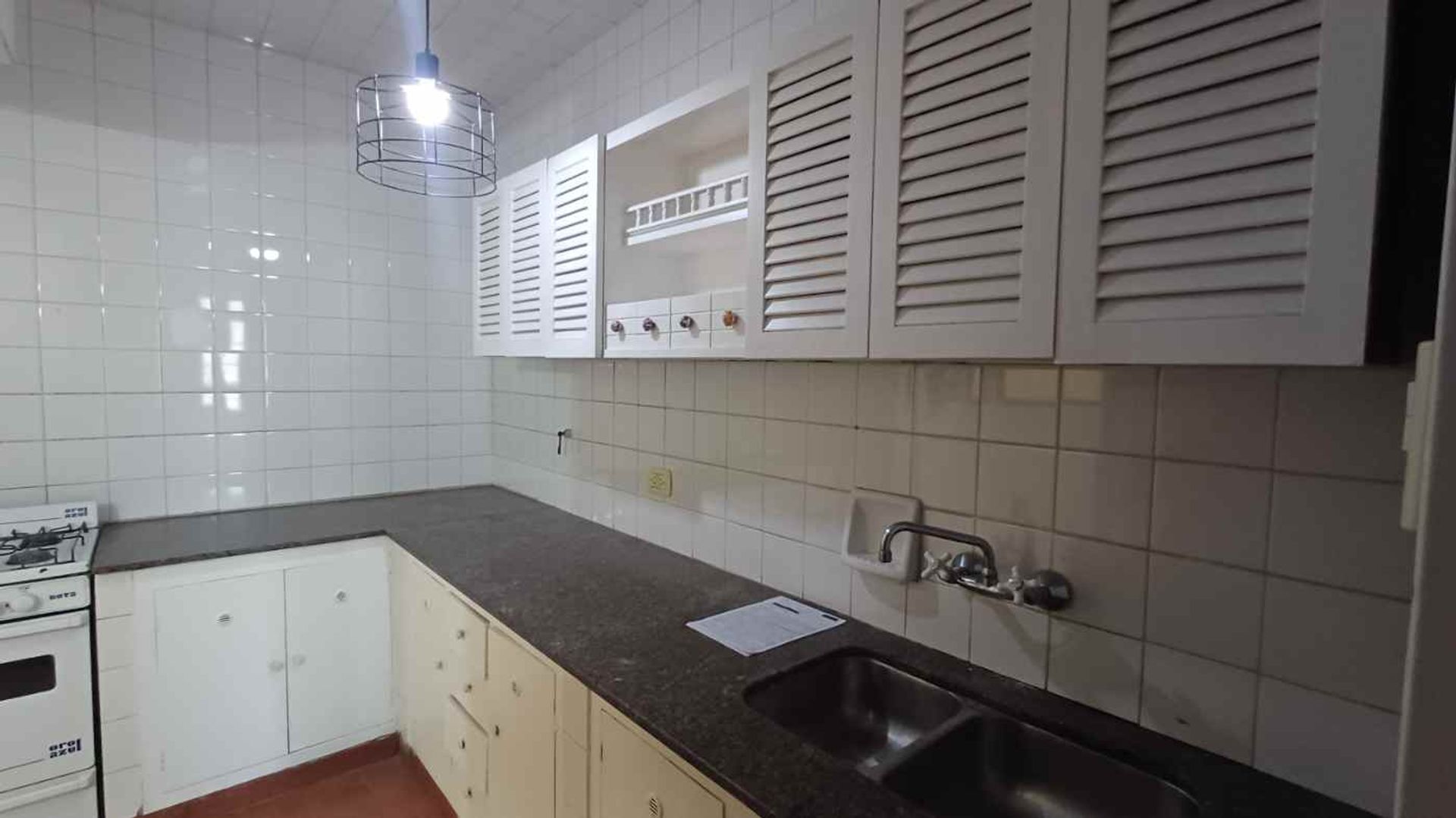 DEPARTAMENTO EN VENTA MACRONCENTRO 4 DORMITORIOS - foto 5
