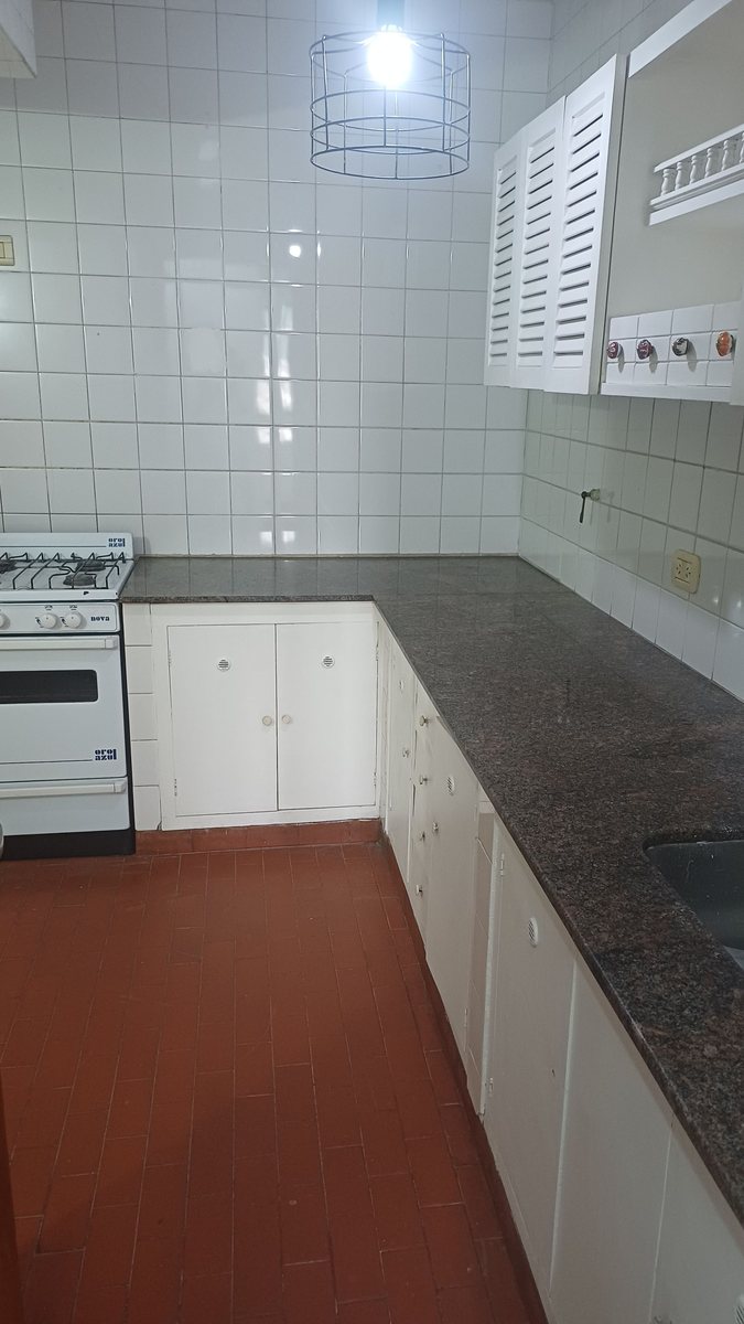 DEPARTAMENTO EN VENTA MACRONCENTRO 4 DORMITORIOS - foto 7