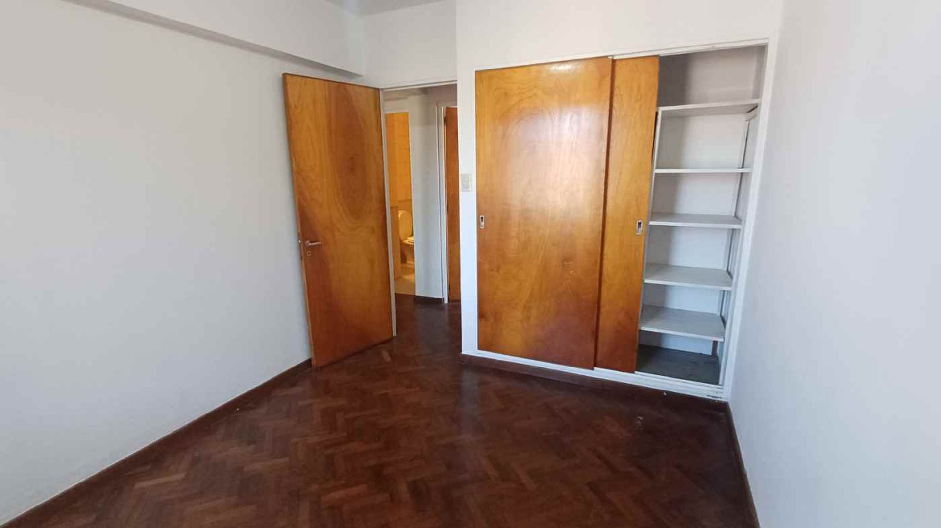 DEPARTAMENTO EN VENTA MACRONCENTRO 4 DORMITORIOS - foto 11