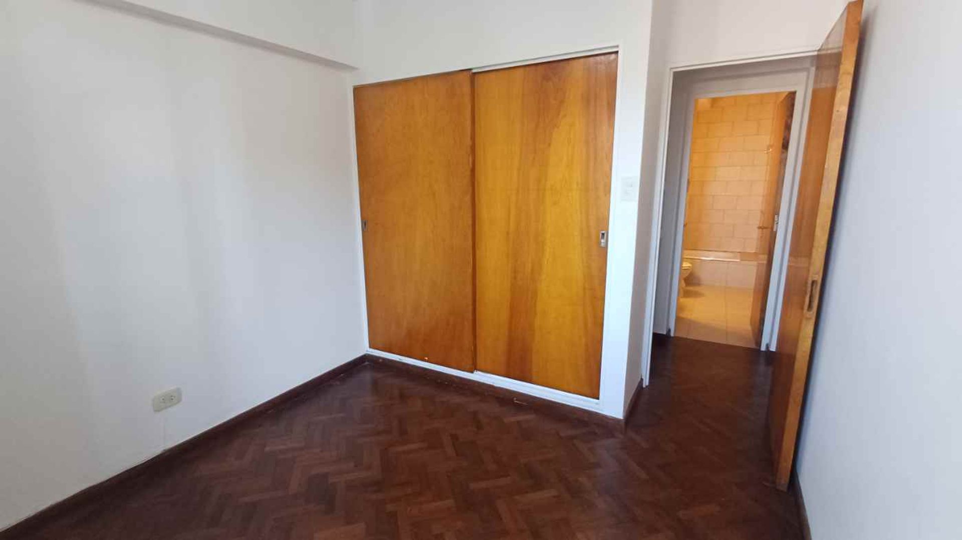 DEPARTAMENTO EN VENTA MACRONCENTRO 4 DORMITORIOS - foto 14
