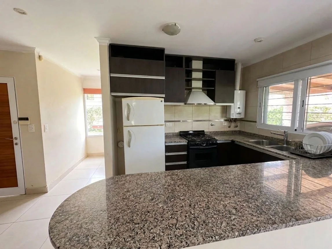 Venta casa 4 dormitorios sauce viejo, foto 4