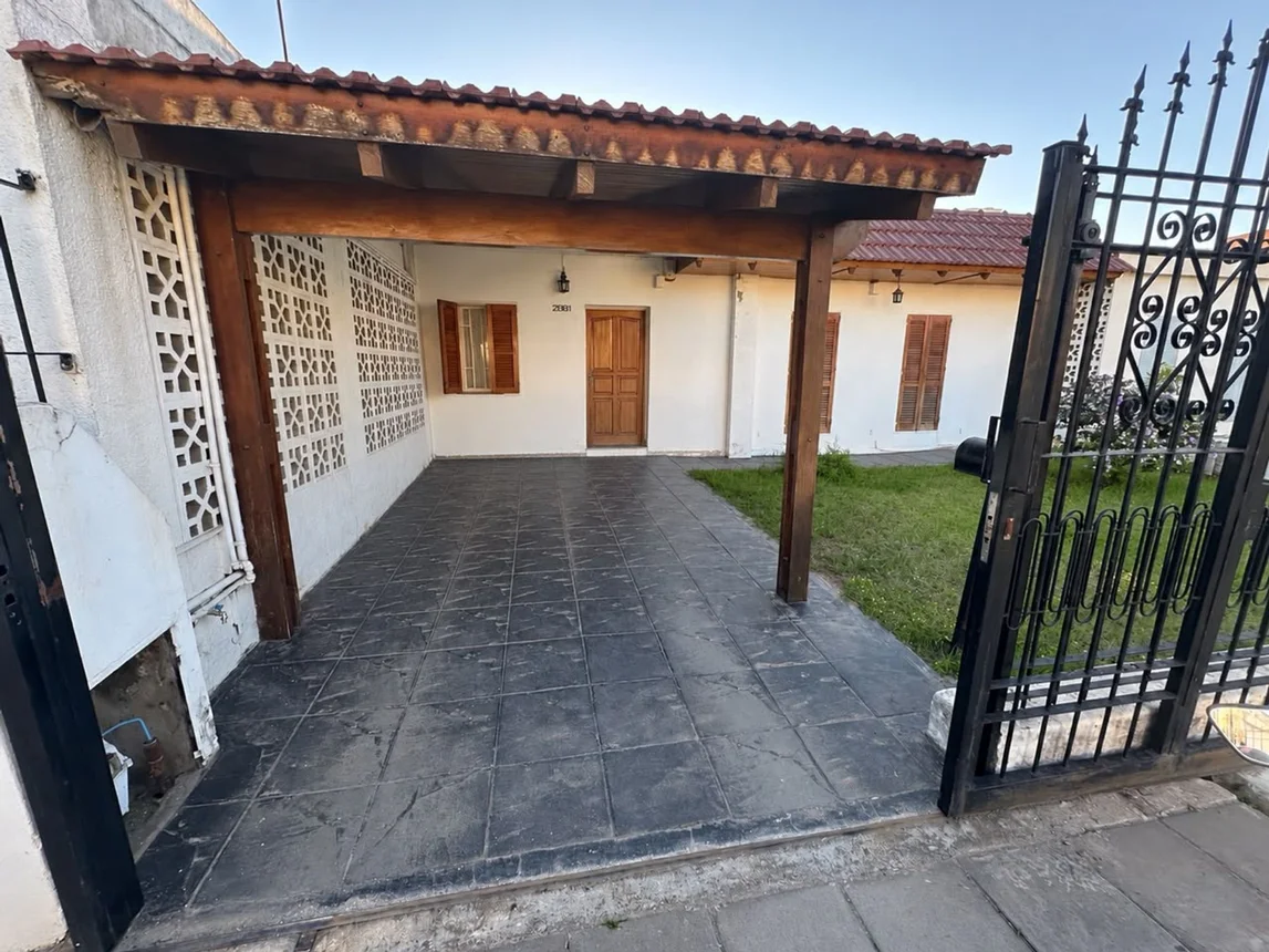 Casa de 4 ambientes en venta en Córdoba, Pjpn Santa Olaya 2800, foto 2
