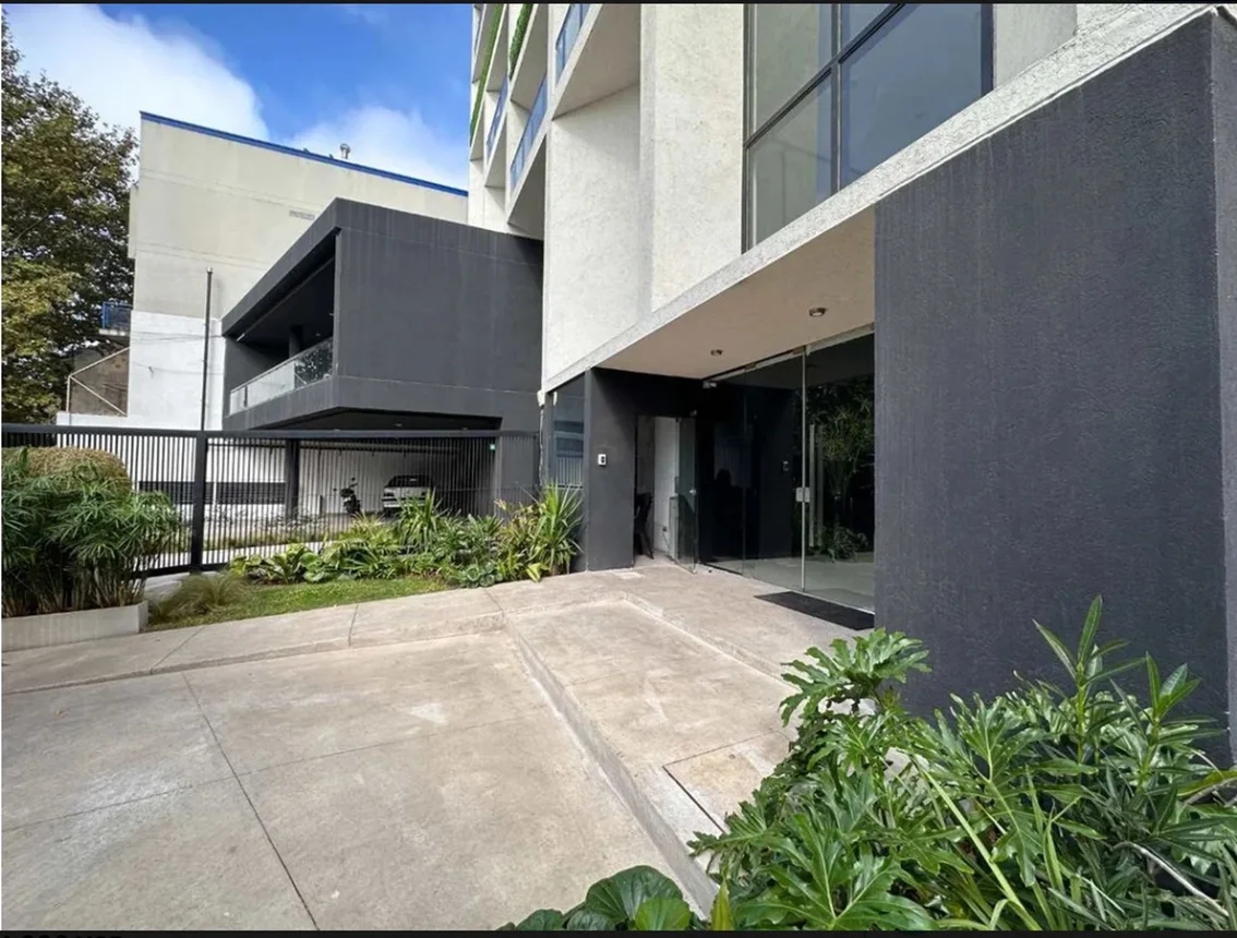 Departamento de 2 ambientes en venta en Bernal Este, Avenida San Martín 300