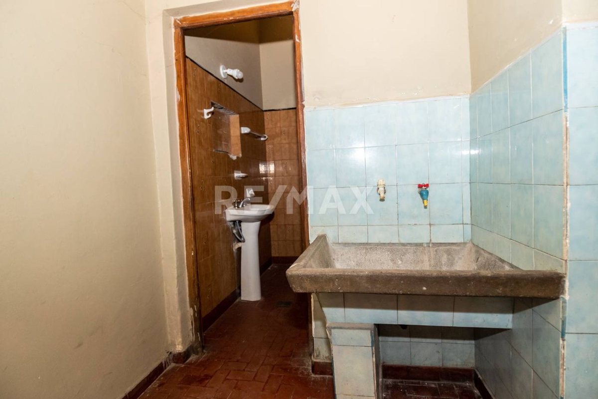CASA VENTA MACROCENTRO APTO PROFESIONAL 3 DORM - foto 6