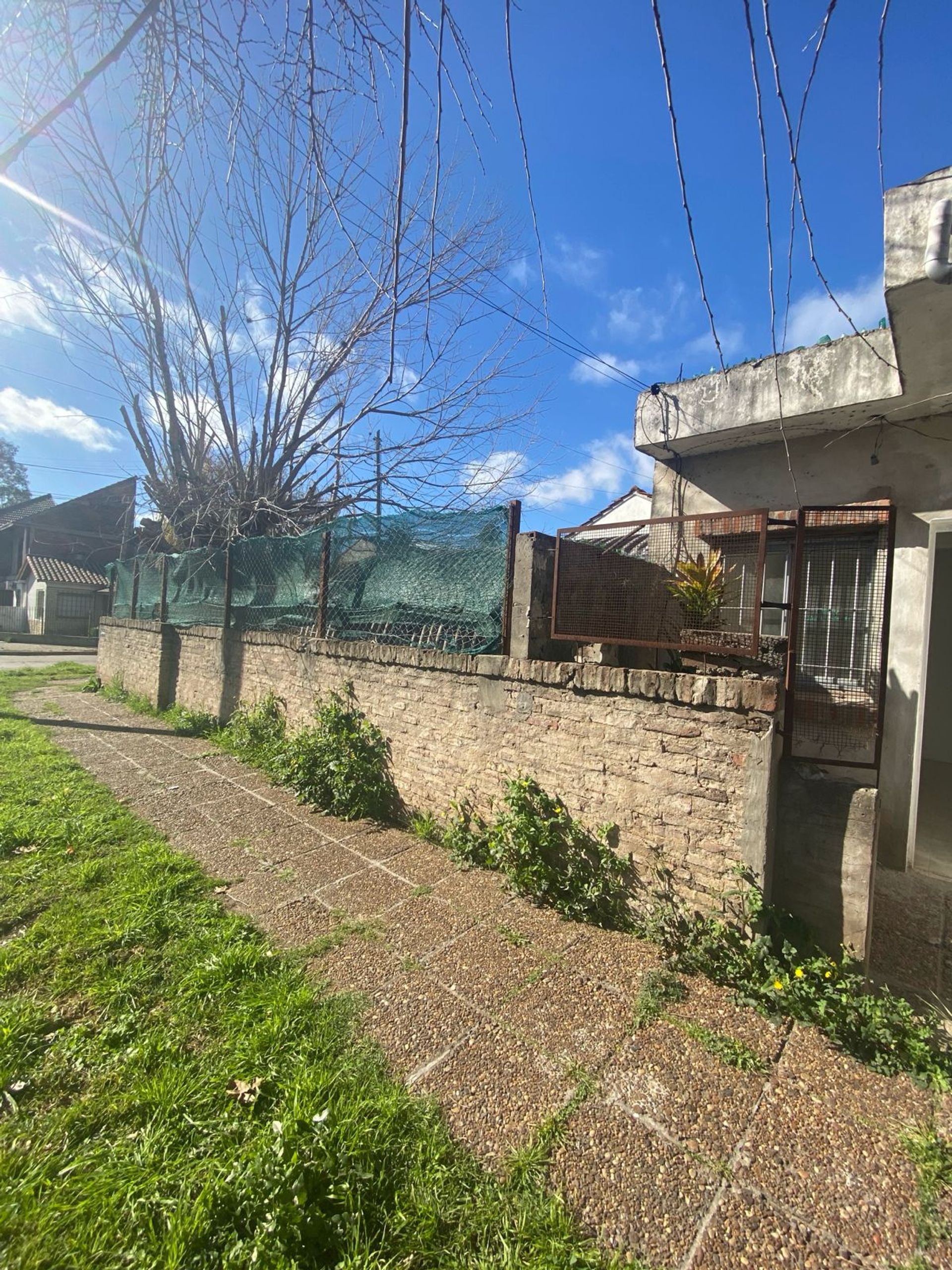 Foto 10 — LOTE EN VENTA CON VIVIENDA A RECICLAR - QUILMES