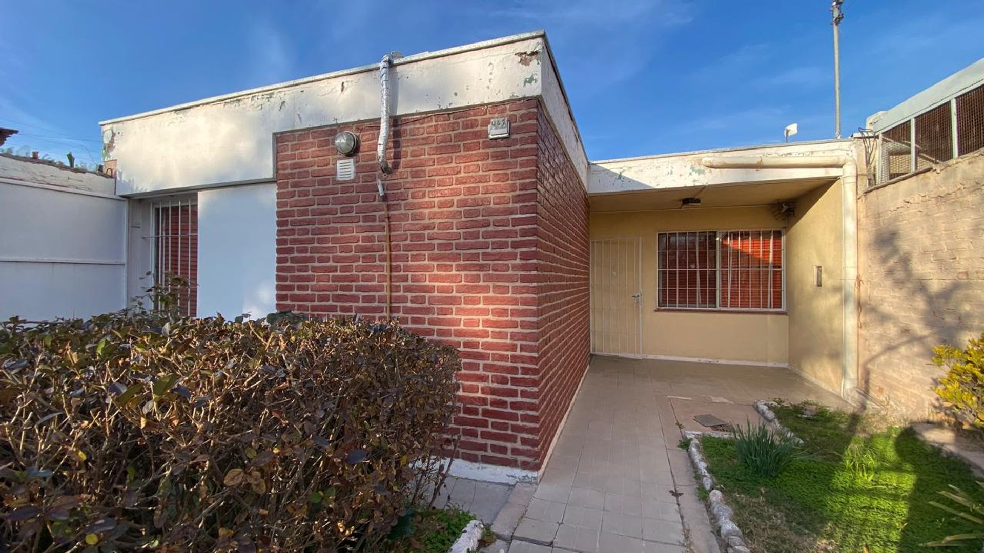 Casa en Monseñor Orzali 400
