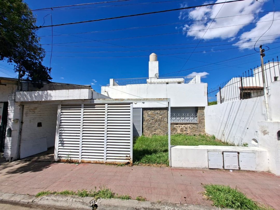 VENTA 2 CASAS  IDEAL INVERSOR CRISOL SUR