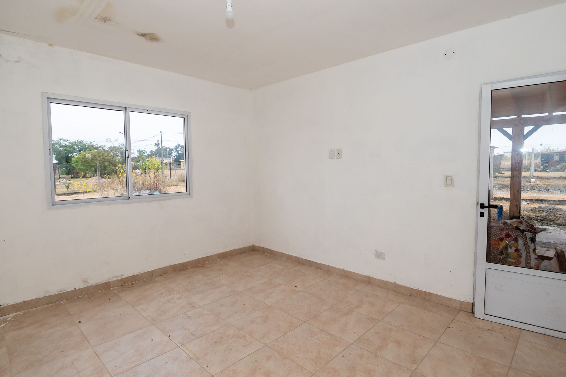 CASA EN VENTA POTREROS DE QUIJANO 2 DORMITORIOS - foto 8