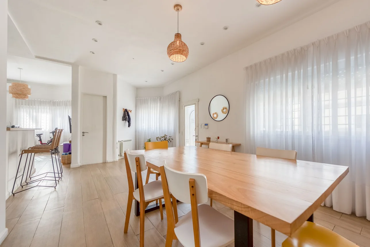 Casa tríplex de 6 ambientes en venta en Villa del Parque, Helguera 2200, foto 4