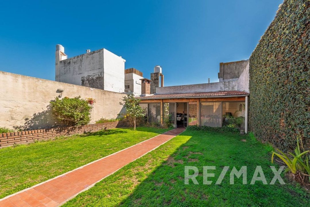 Casa 4 Amb en Mataderos Gran Parque y Quincho