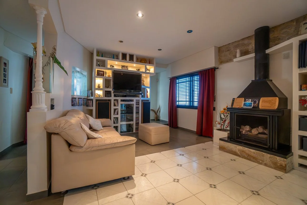 Casa en venta la plata 3 dormitorios pileta parque, foto 4