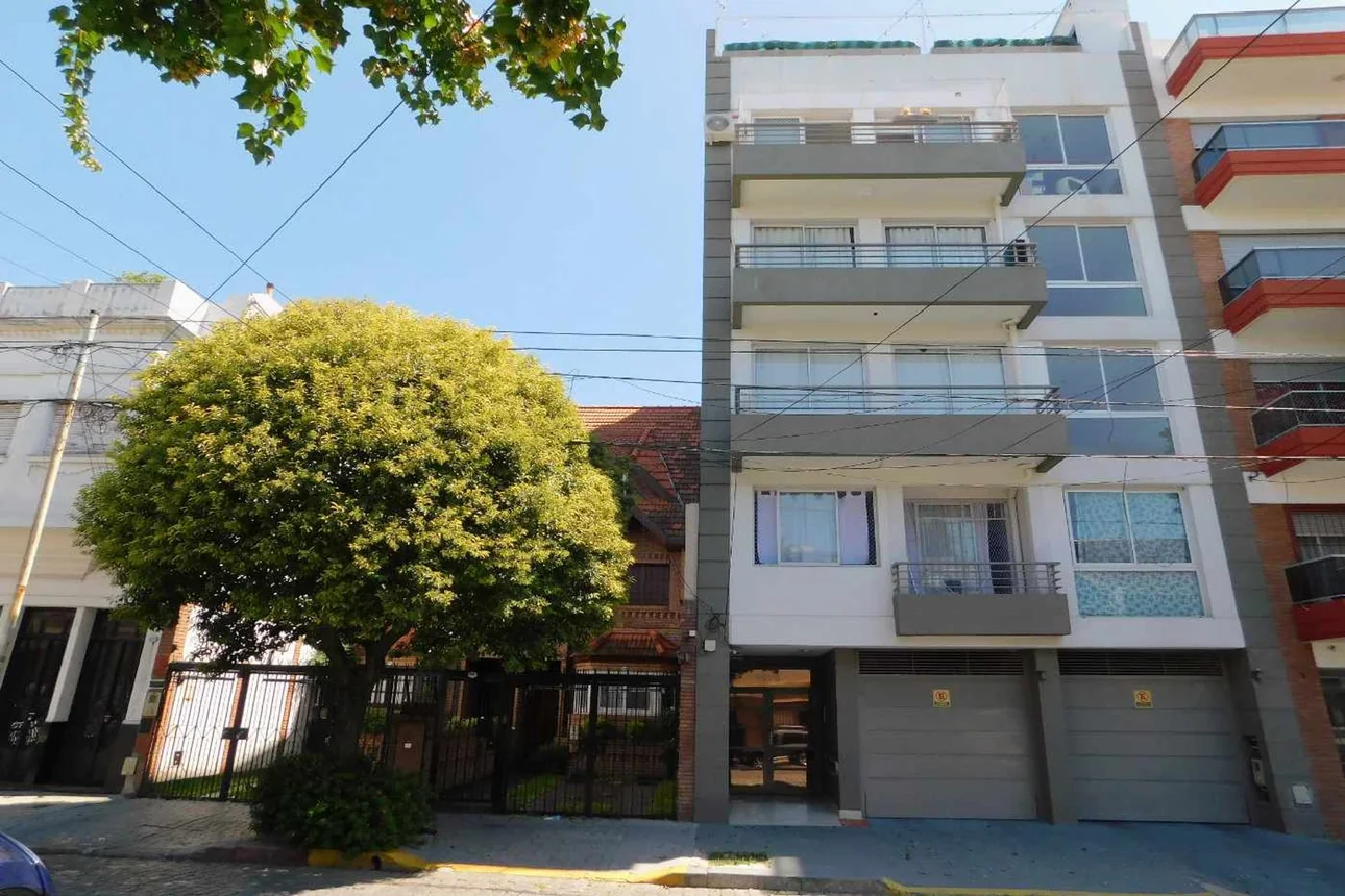 Monoambiente en alquiler en Flores, Alfredo R. Bufano 1000
