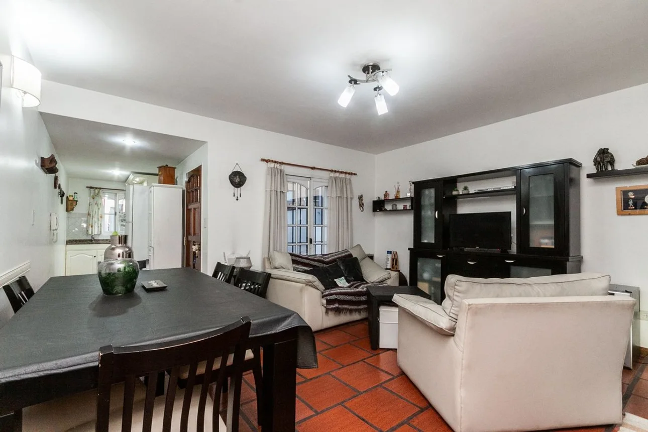 Casa dúplex de 3 ambientes en venta en Lanús Este, Hector Guidi 1100, foto 2