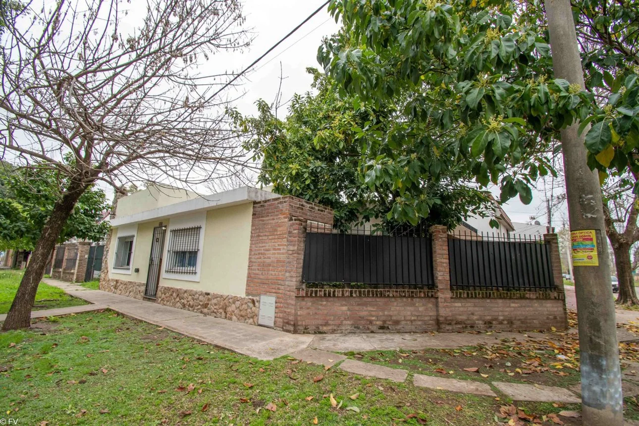 Casa en venta en Rosario, foto 2