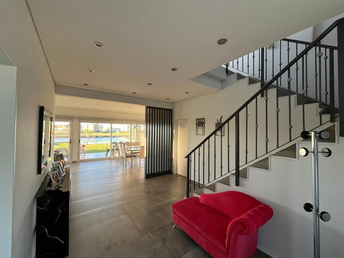 Casa en venta en Hudson, foto 2