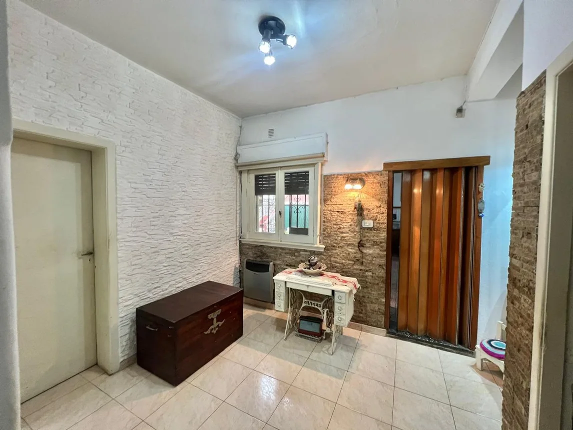 Casa de 4 ambientes en venta en Liniers, Manuel Arce 1100, foto 5