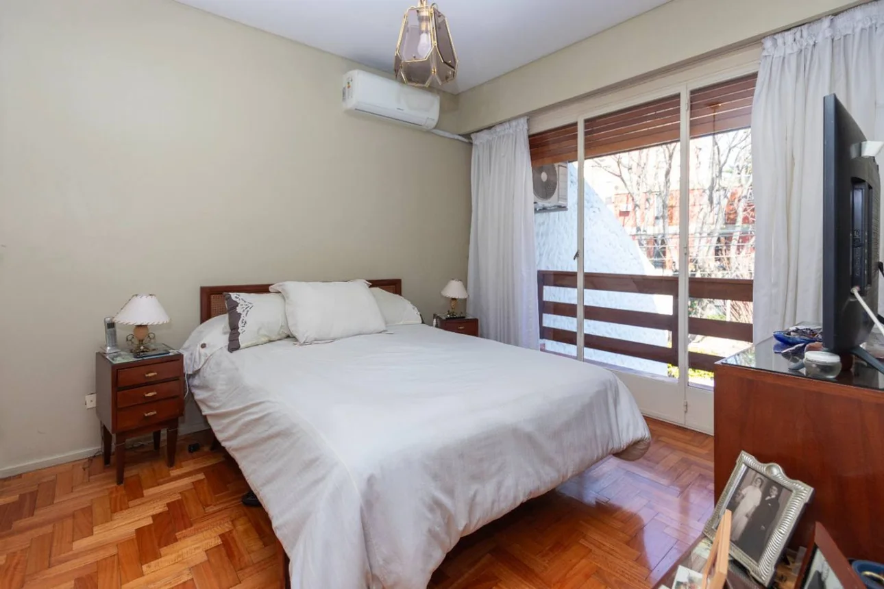Casa tríplex en venta en Olivos, foto 4