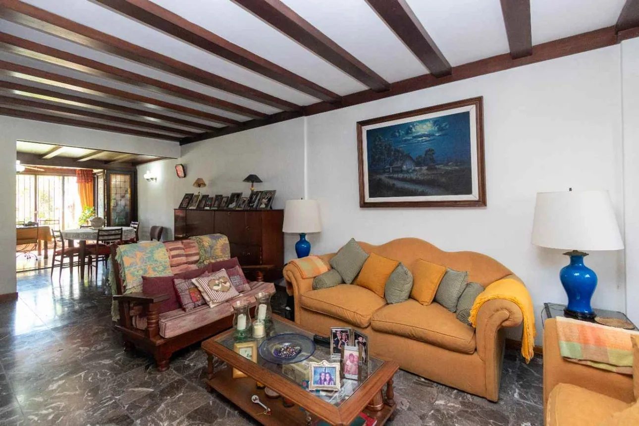 Casa tríplex en venta en Olivos, foto 3
