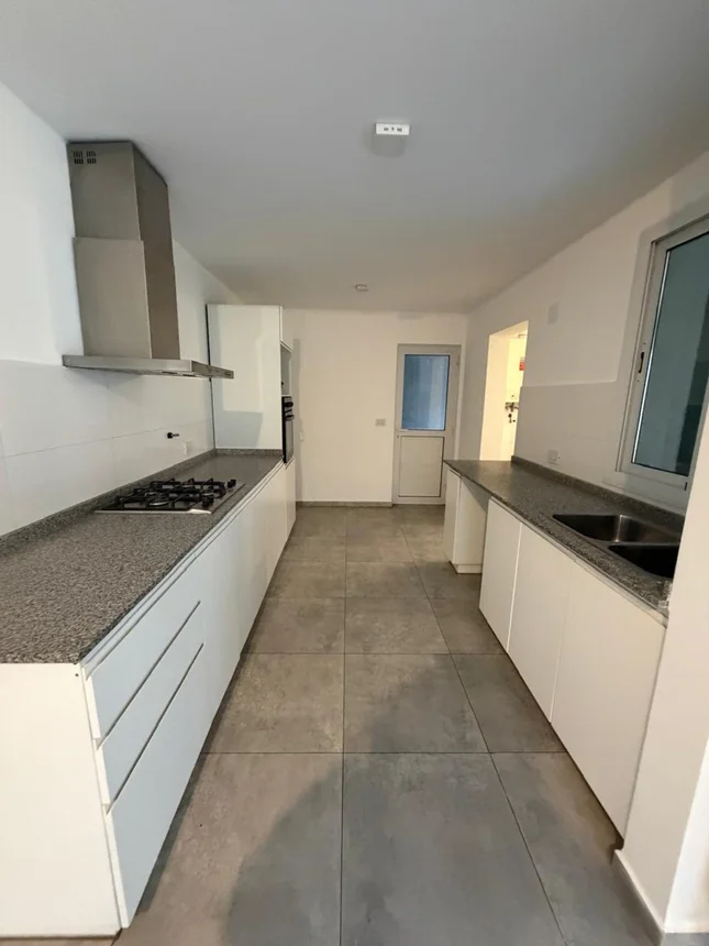 Casa de 4 ambientes en alquiler en Córdoba, Ramón y Cajal 5500, foto 5