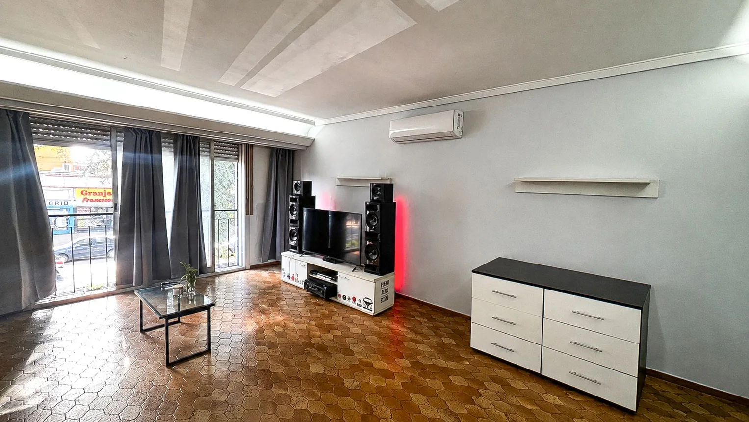 Casa de 5 ambientes en venta en Villa Lugano, Avenida Eva Perón 5800