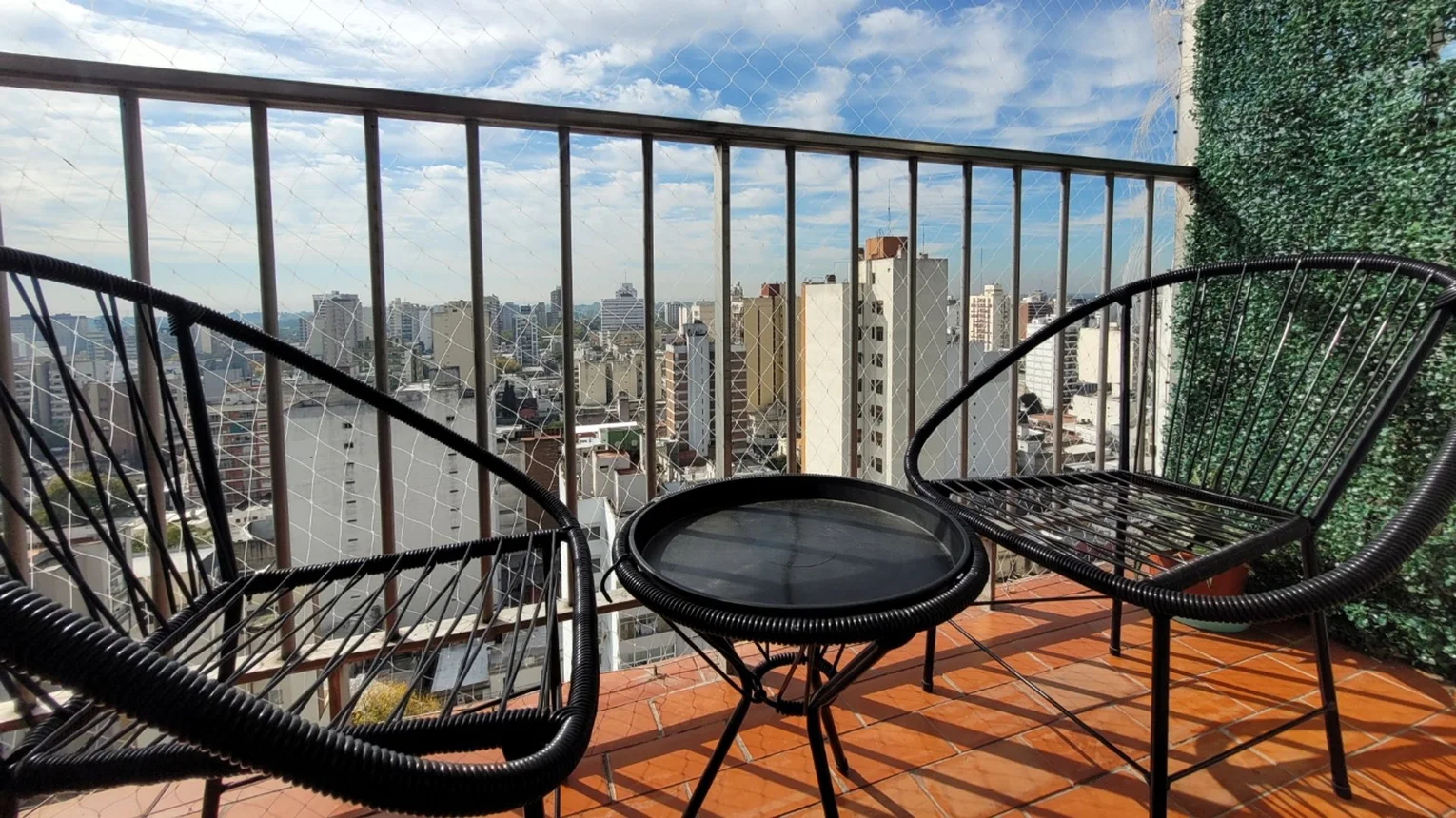 Departamento de 4 ambientes en venta en Quilmes, Avenida Hipólito Yrigoyen 500
