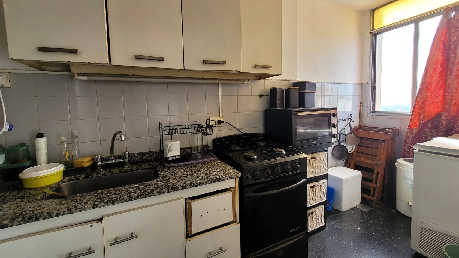 Departamento de 4 ambientes en venta en Quilmes, Avenida Hipólito Yrigoyen 500, foto 5