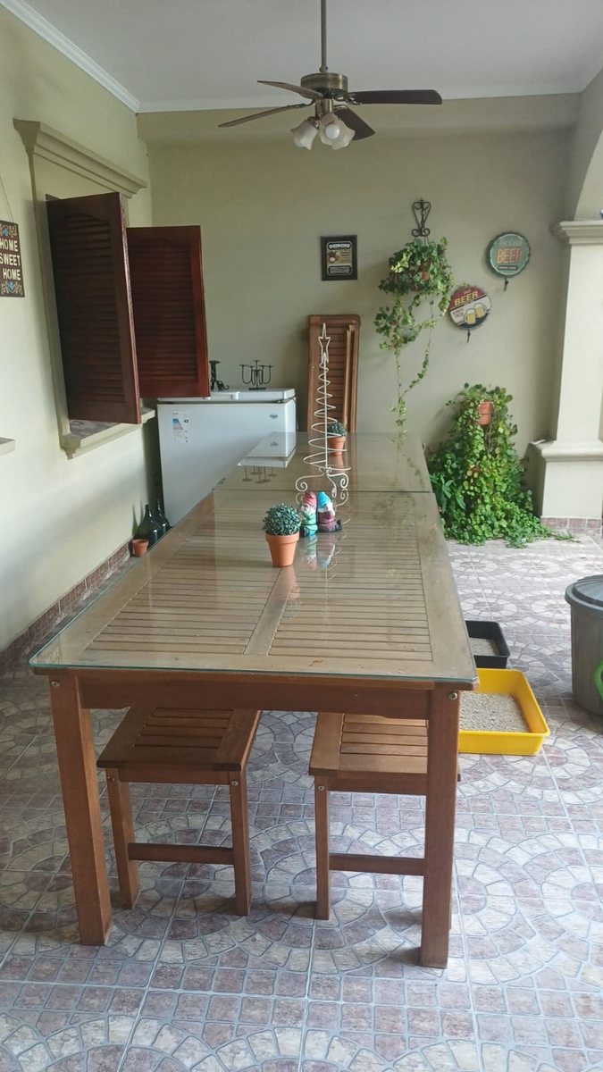 CASA VENTA ZONA GRAND BOURG C/PILETA 4 DORMITORIOS - foto 20