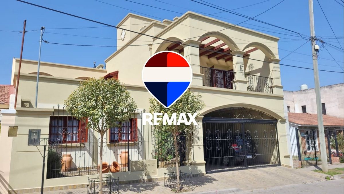 CASA VENTA ZONA GRAND BOURG C/PILETA 4 DORMITORIOS - foto 1