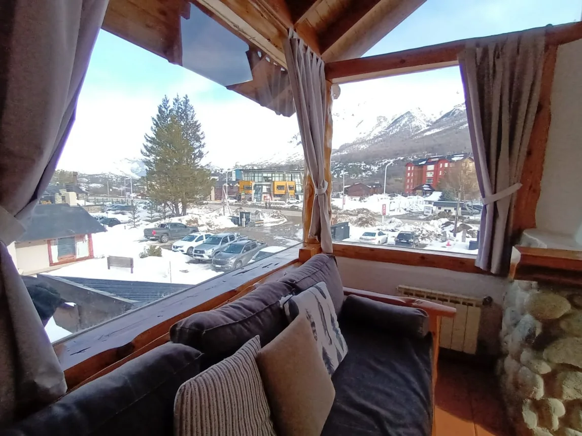 Dúplex de 3 ambientes en venta en San Carlos de Bariloche, Bustos 9700, foto 3